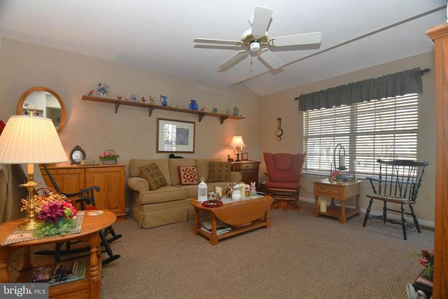 1646 ROCKCRESS DR, Jamison, PA 18929