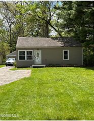 5347 Elmer Drive, Toledo, OH 43615