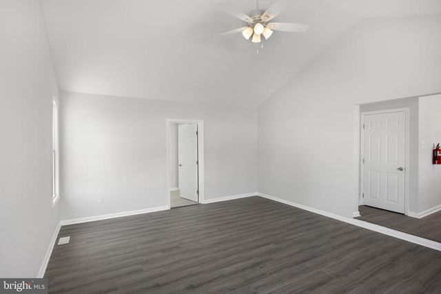 314 WASHINGTON AVENUE, West Berlin, NJ 08091