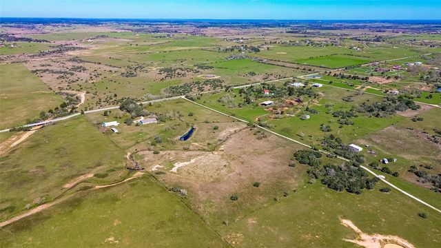 2368 Old Columbus Road N, Sealy, TX 77474