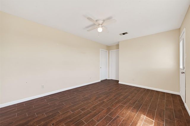 2368 Old Columbus Road N, Sealy, TX 77474