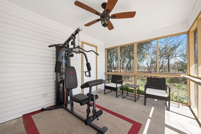 2368 Old Columbus Road N, Sealy, TX 77474