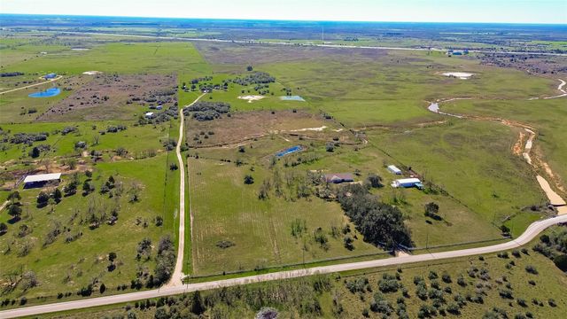 2368 Old Columbus Road N, Sealy, TX 77474