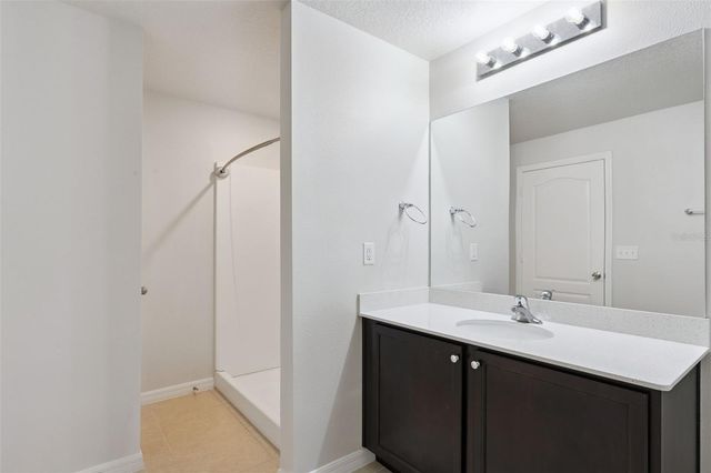 1665 LUFT LANE, Mascotte, FL 34753