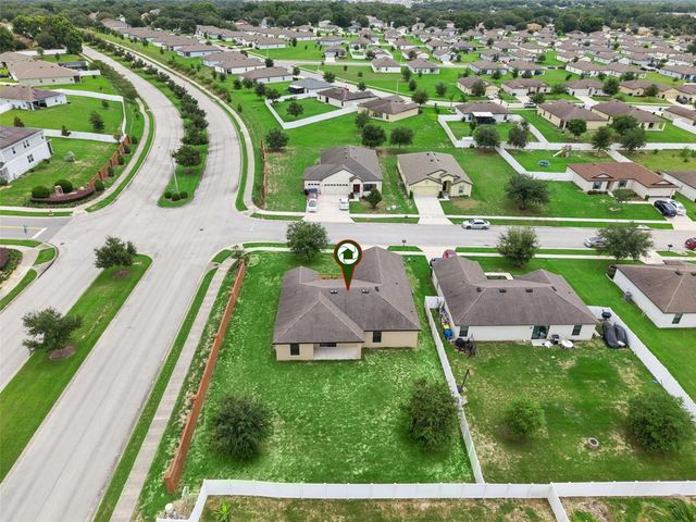 1665 LUFT LANE, Mascotte, FL 34753
