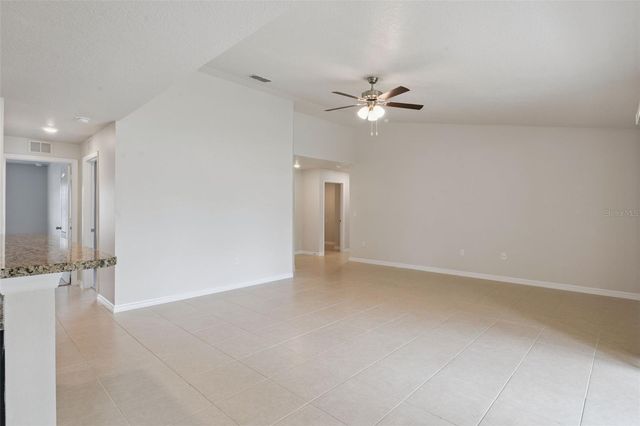 1665 LUFT LANE, Mascotte, FL 34753