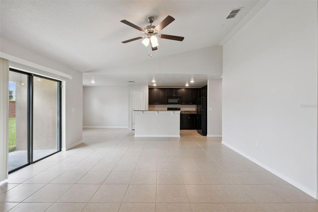 1665 LUFT LANE, Mascotte, FL 34753