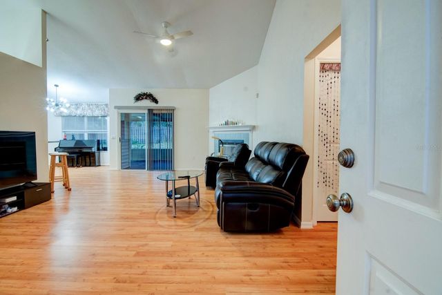 10428 NW 13TH AVENUE, Gainesville, FL 32606