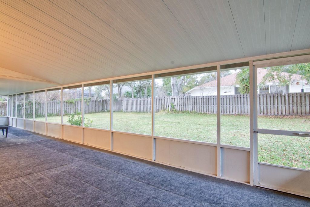 Image 21 of property listing at 10428 NW 13TH AVENUE, Gainesville, FL 32606