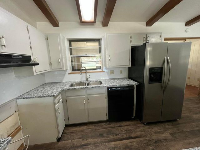 1307 Garland, Plainview, TX 79072