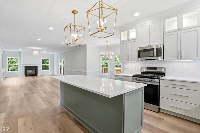 12410 Hyacinth Drive, Fishers, IN 46037