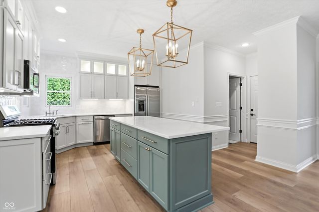 12410 Hyacinth Drive, Fishers, IN 46037