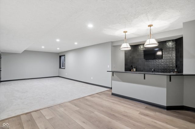 12410 Hyacinth Drive, Fishers, IN 46037