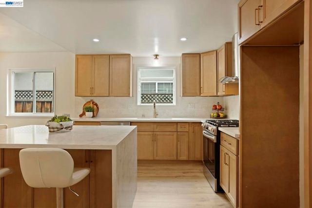 980 Lucille Street, Livermore, CA 94550