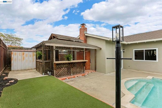 980 Lucille Street, Livermore, CA 94550