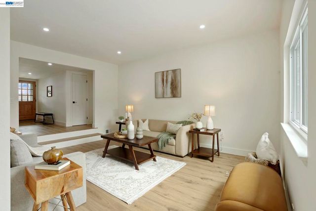 980 Lucille Street, Livermore, CA 94550