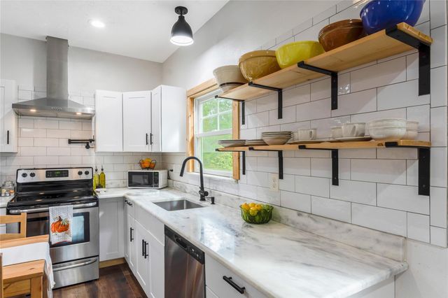 1080 Hill Road, Willis, TX 77378