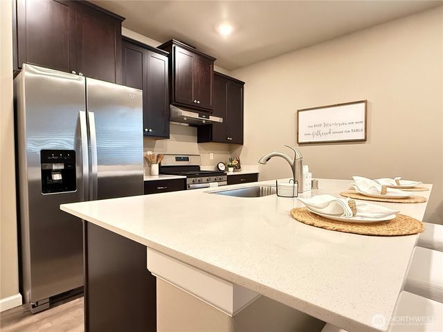 3215 N 30th Street, Mount Vernon, WA 98273