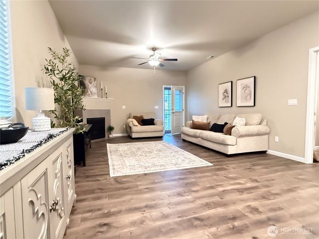 3215 N 30th Street, Mount Vernon, WA 98273