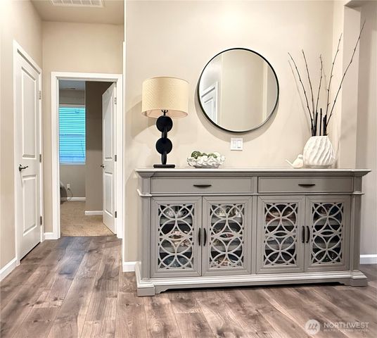 3215 N 30th Street, Mount Vernon, WA 98273