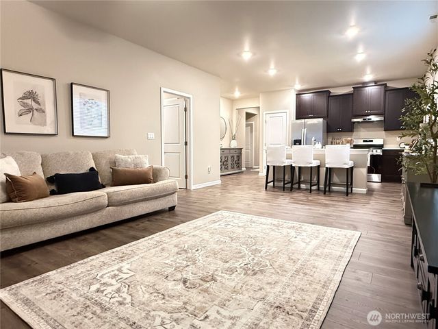 3215 N 30th Street, Mount Vernon, WA 98273