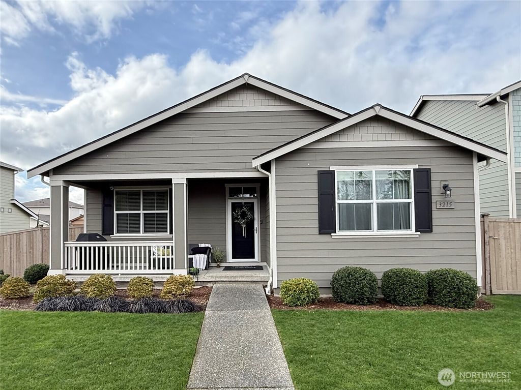3215 N 30th Street, Mount Vernon, WA 98273