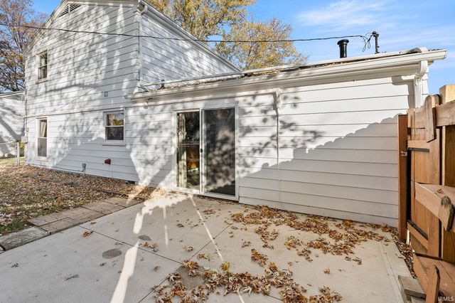 6830 Elmbrook Drive, Fort Wayne, IN 46835