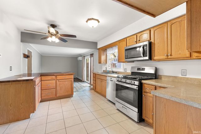 6830 Elmbrook Drive, Fort Wayne, IN 46835