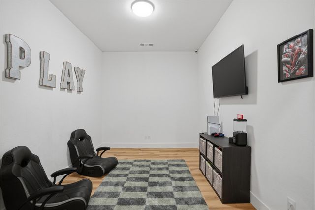 4719 Honeysuckle Court, Aubrey, TX 76227