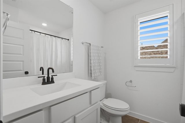 4719 Honeysuckle Court, Aubrey, TX 76227