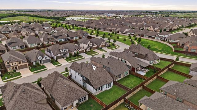 4719 Honeysuckle Court, Aubrey, TX 76227