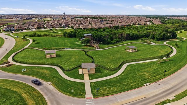 4719 Honeysuckle Court, Aubrey, TX 76227