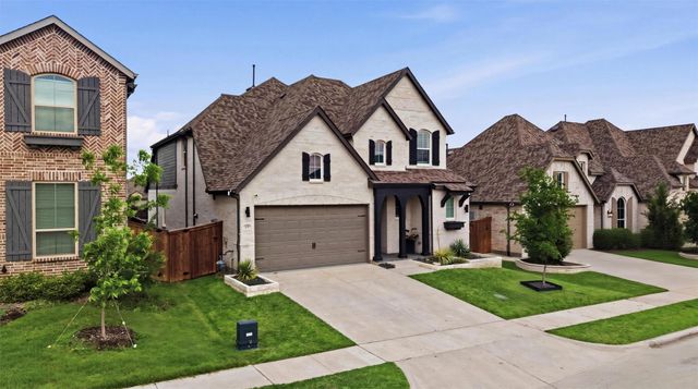 4719 Honeysuckle Court, Aubrey, TX 76227