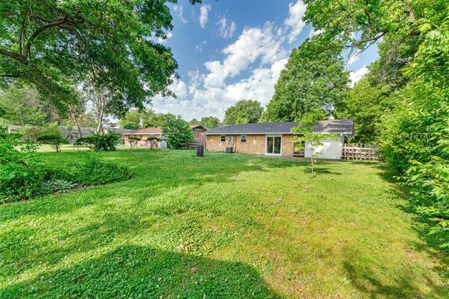 510 Elmdale Drive, Springdale, AR 72762