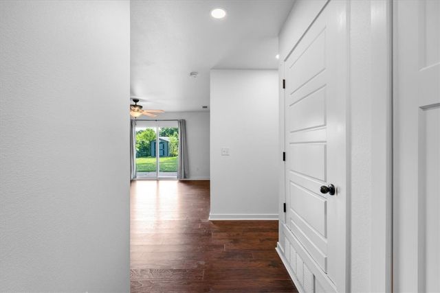 510 Elmdale Drive, Springdale, AR 72762