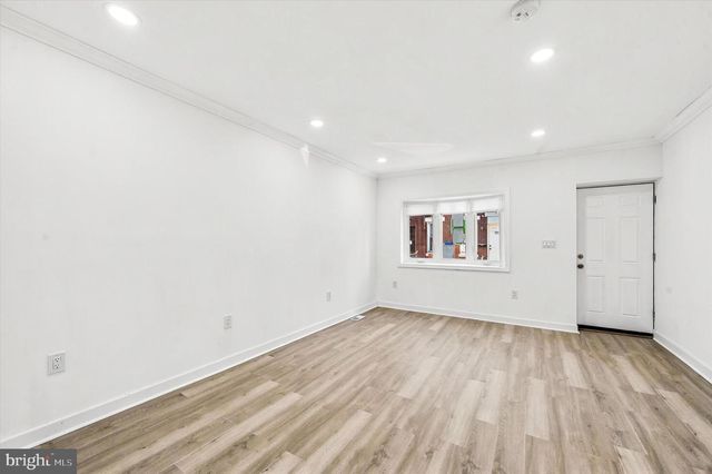 1031 WINTON ST, Philadelphia, PA 19148