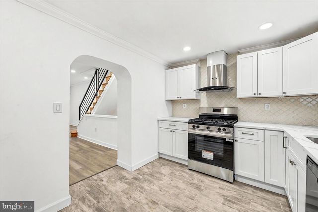 1031 WINTON ST, Philadelphia, PA 19148