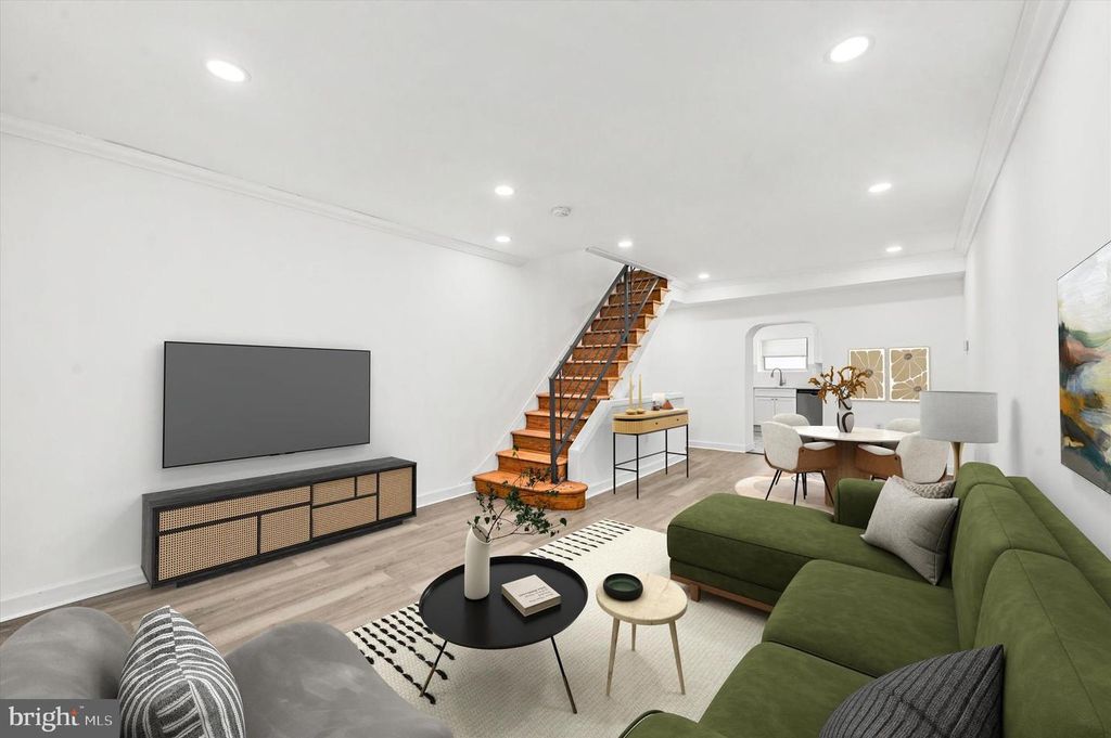 1031 WINTON ST, Philadelphia, PA 19148