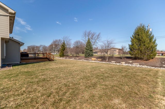 7510 W 91st Place, Crown Point, IN 46307