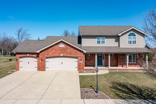 7510 W 91st Place, Crown Point, IN 46307