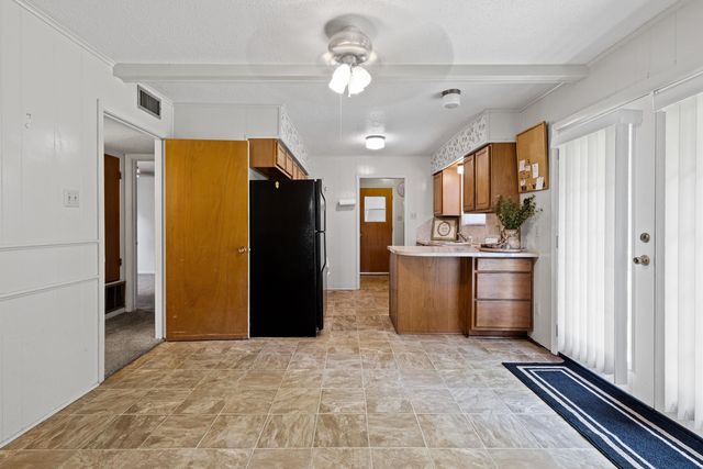 2304 Lane Lewis, Marshall, TX 75672