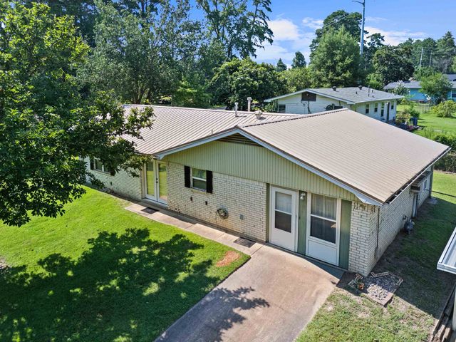 2304 Lane Lewis, Marshall, TX 75672