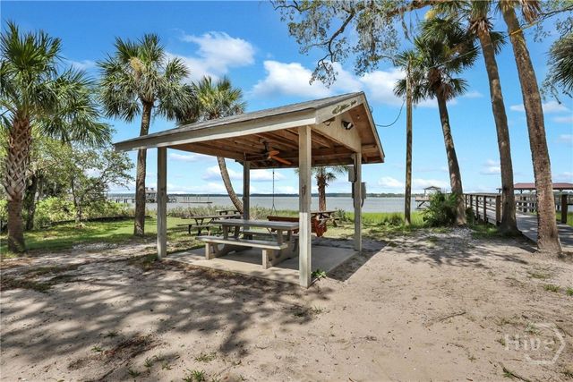 104 Winchester Drive, Savannah, GA 31410