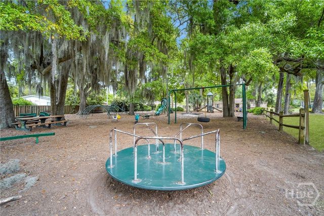 104 Winchester Drive, Savannah, GA 31410