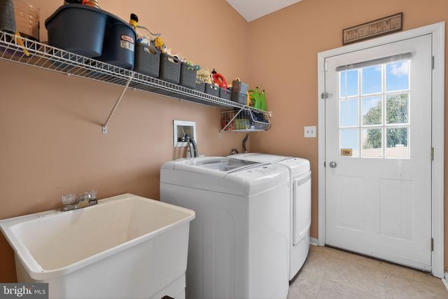 55 JAMIE CIR, Gilbertsville, PA 19525
