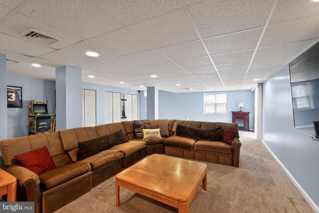 55 JAMIE CIR, Gilbertsville, PA 19525