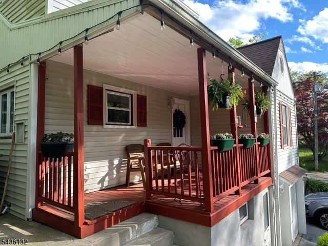 1 Dorel Rd, Hopatcong Boro, NJ 07821