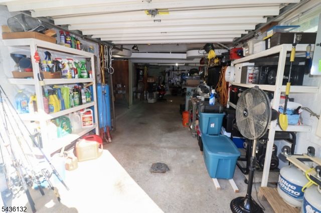 1 Dorel Rd, Hopatcong Boro, NJ 07821