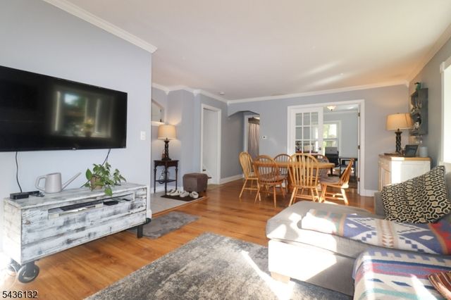 1 Dorel Rd, Hopatcong Boro, NJ 07821