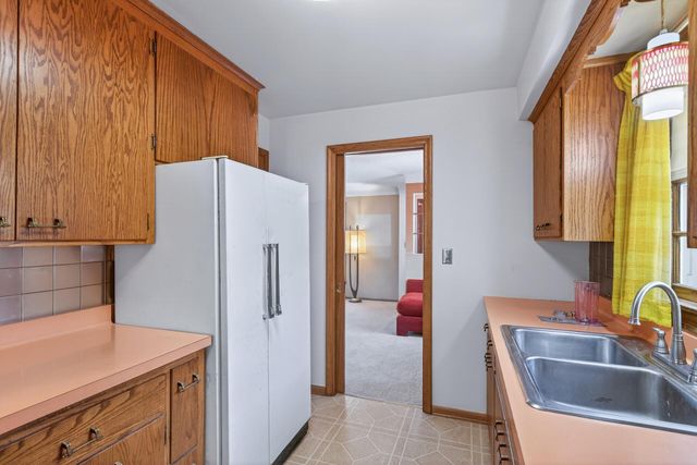 7038 Chicago Avenue S, Richfield, MN 55423